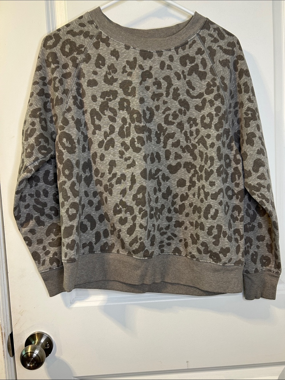 Old Navy Gray Leopard Print Crewneck Sweatshirt